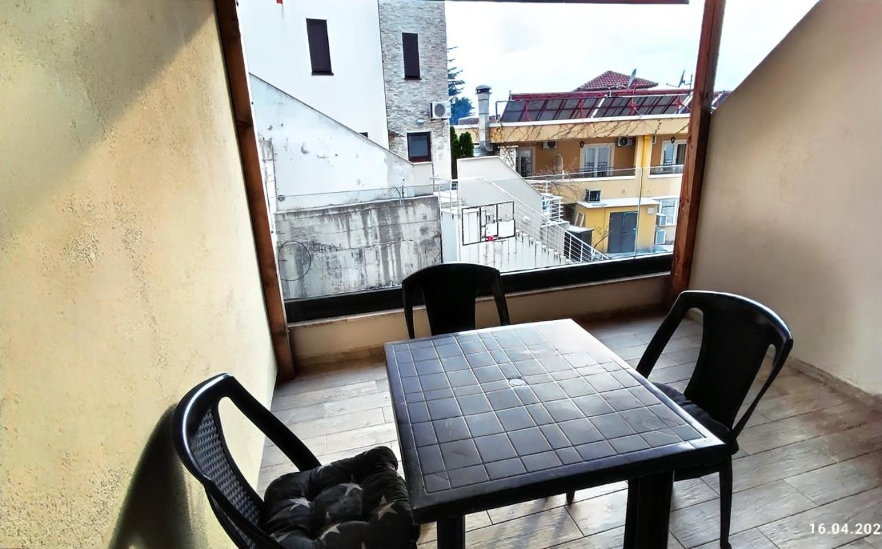 Apartments Beatrice Rafailovići Eksteriør billede